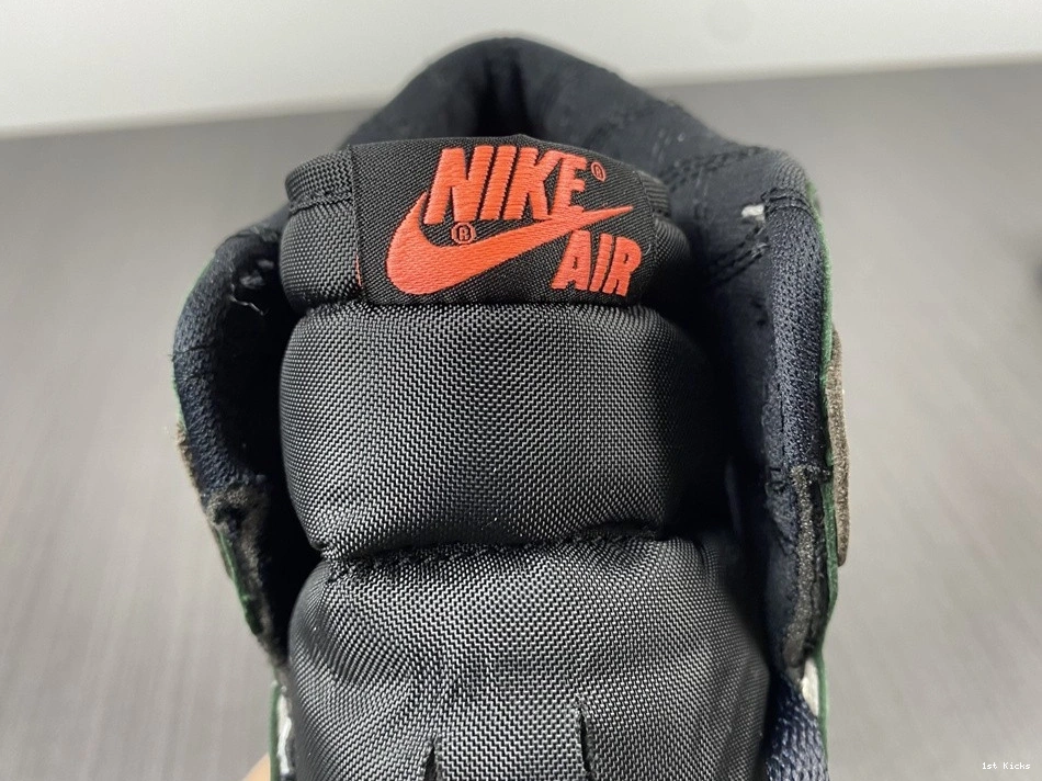 DH3097-001 Jordan Hand Air Crafted 1 1119